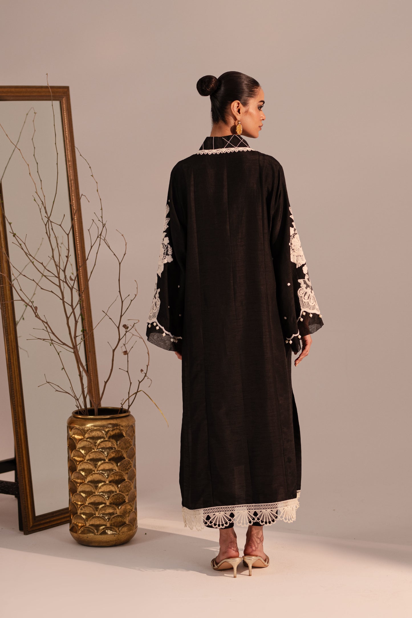 Onyxia | Semi Formals