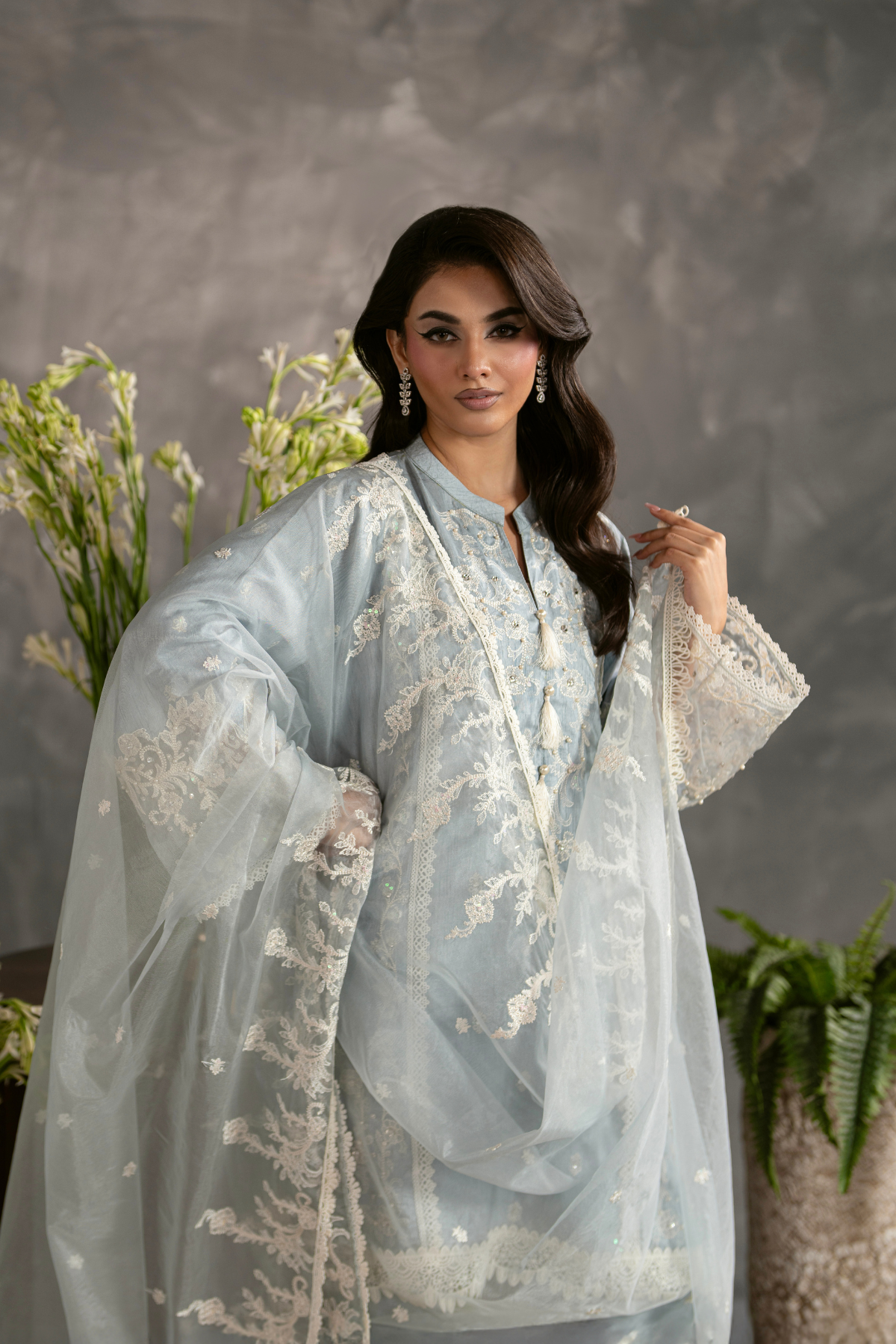 Husn-e-khas | Semi Formals