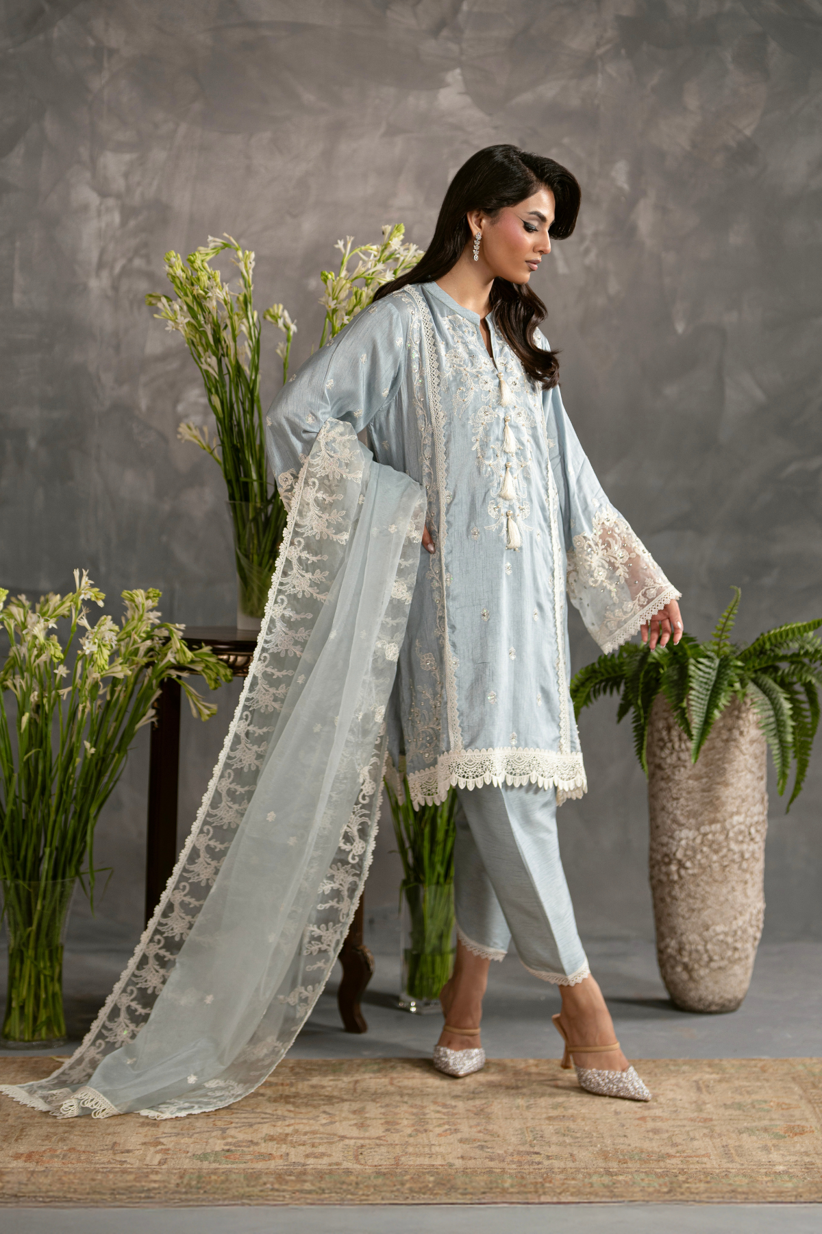 Husn-e-khas | Semi Formals