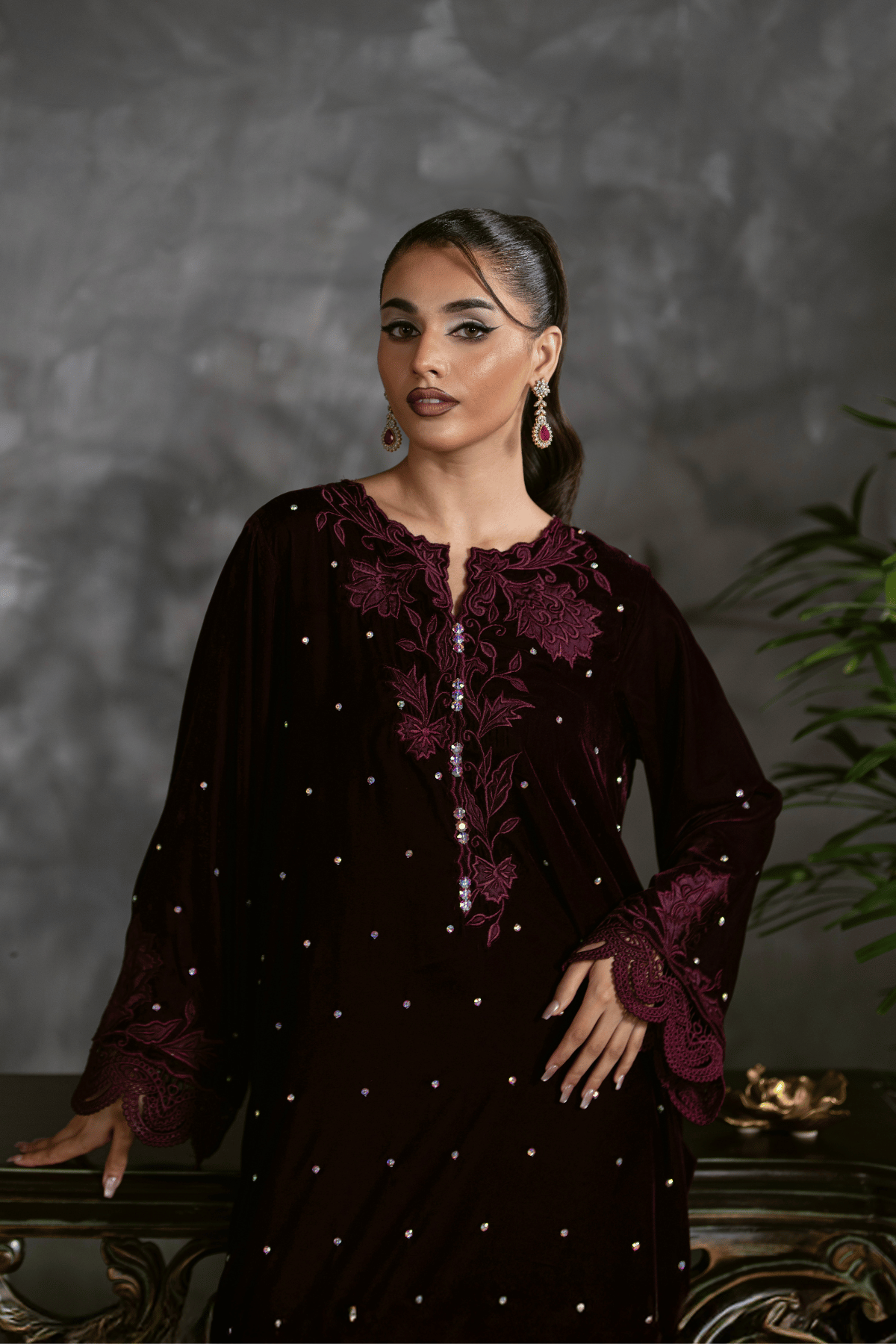 Rang-e-shab | Velvet