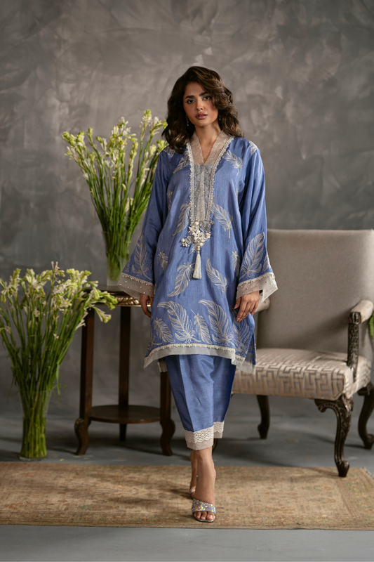 Nazuk | Semi Formals